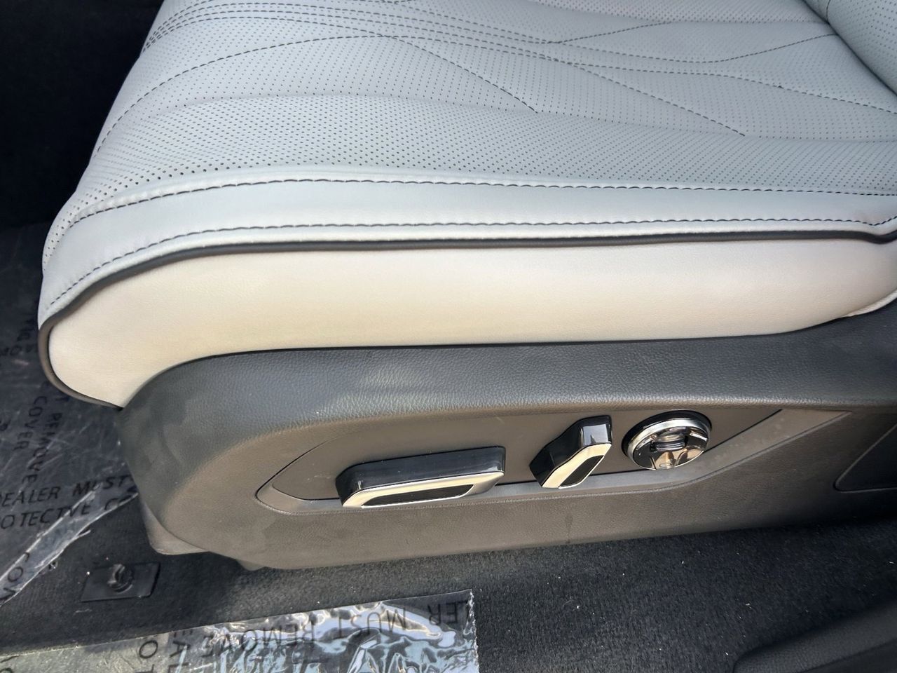 New 2026 Canyon River Blue Metallic Acura SH-AWD Advance Package image 30