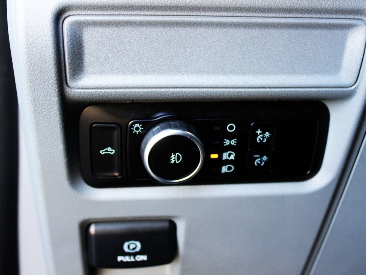 Used 2023 Carbonized Gray Metallic Ford XLT image 28