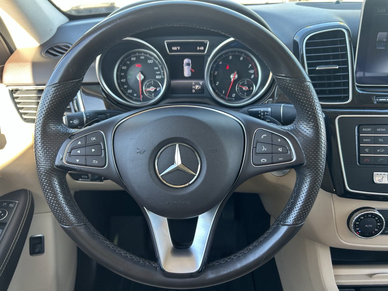Used 2018 Lunar Blue Metallic Mercedes-Benz GLE 350 4maticÂ® image 24