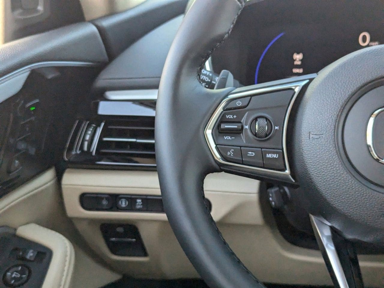 New 2026 Platinum White Pearl Acura SH-AWD image 31