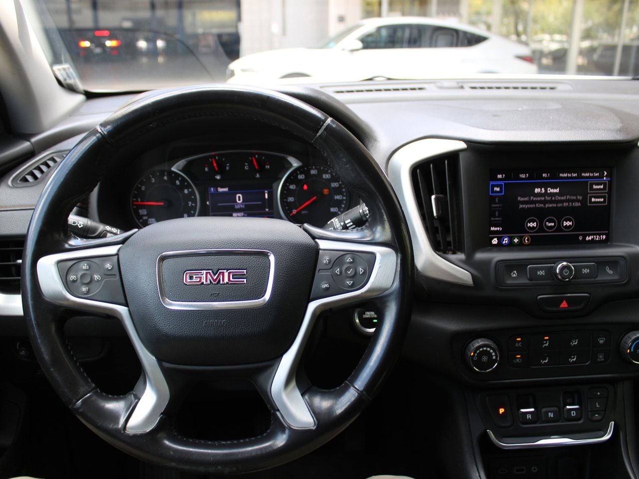 Used 2020 Summit White GMC SLE image 25