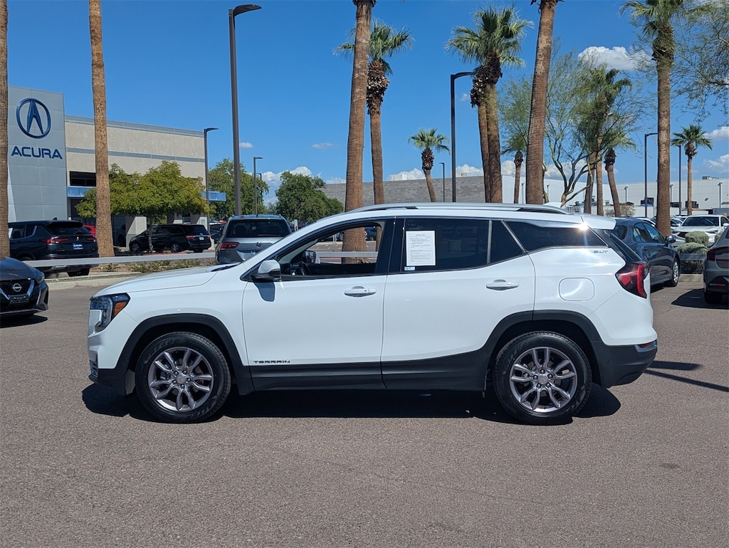 Used 2023 GMC Terrain SLT SUV