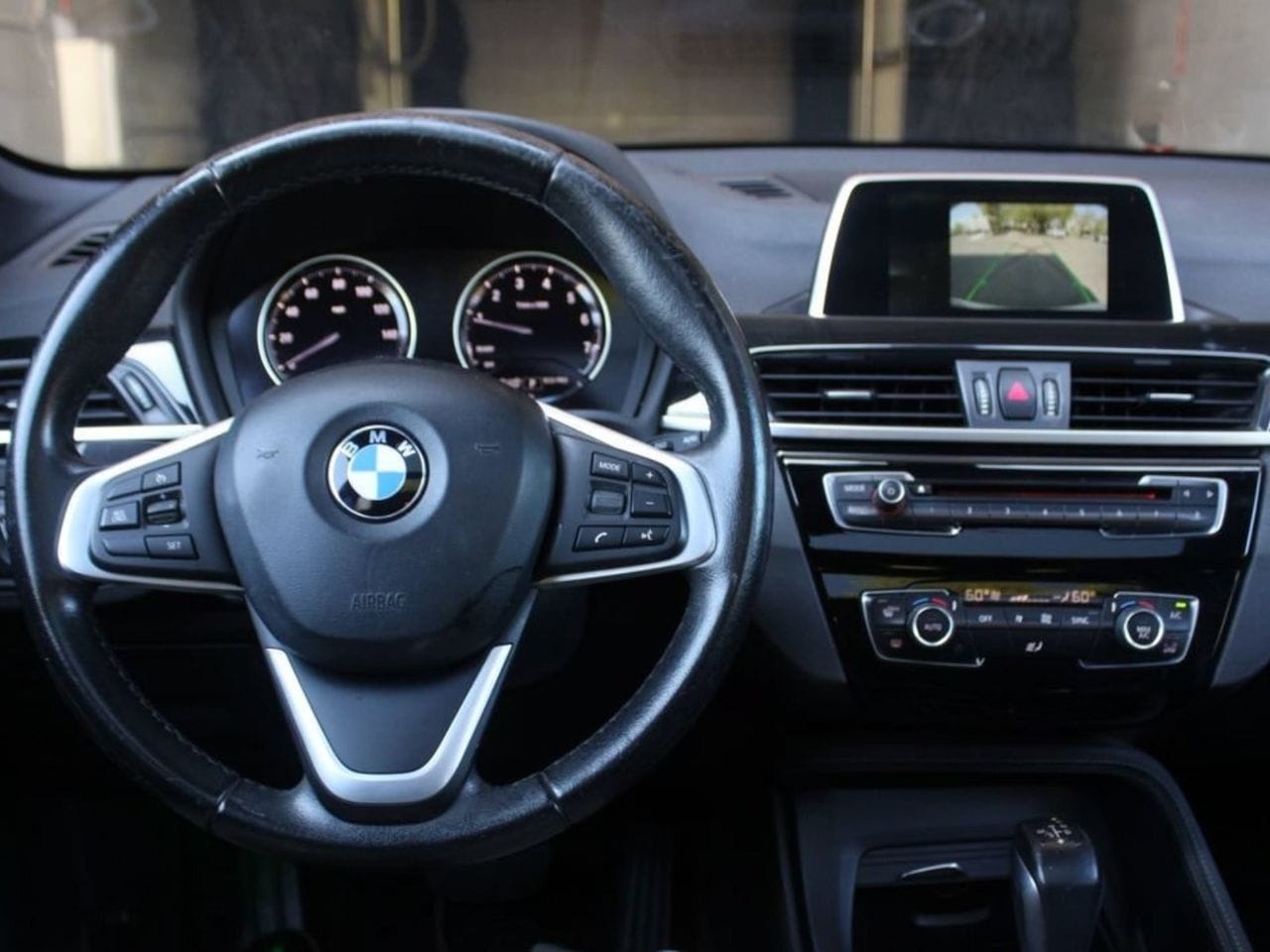 Used 2018 Alpine White BMW sDrive28i image 30
