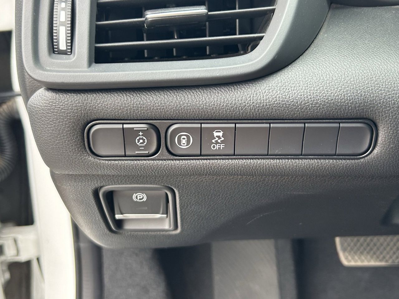 Certified Used 2023 Platinum White Pearl Acura Premium Base image 33