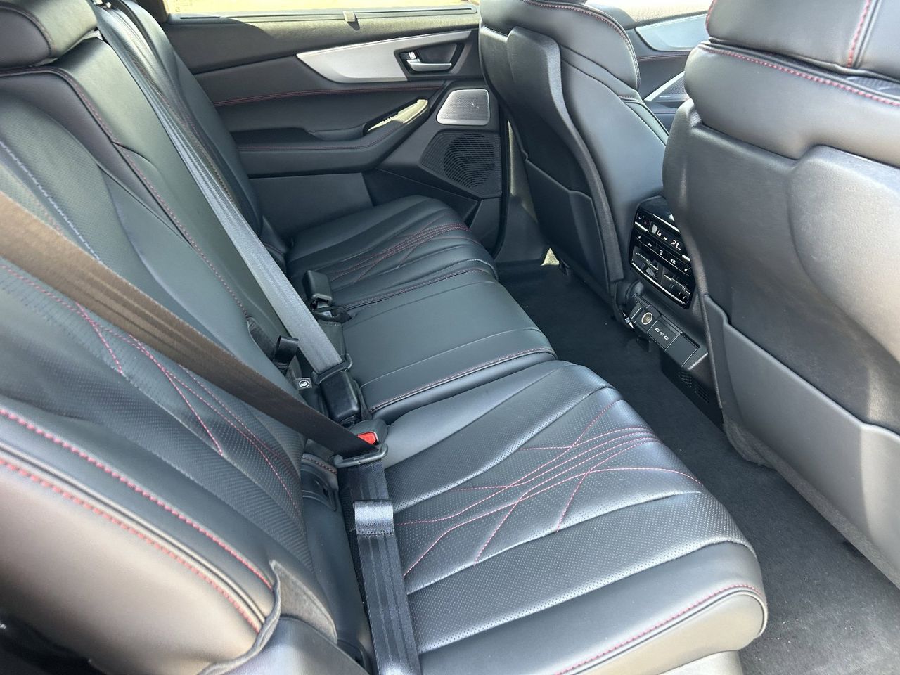 New 2026 Platinum White Pearl Acura SH-AWD A-Spec Advance Package image 15
