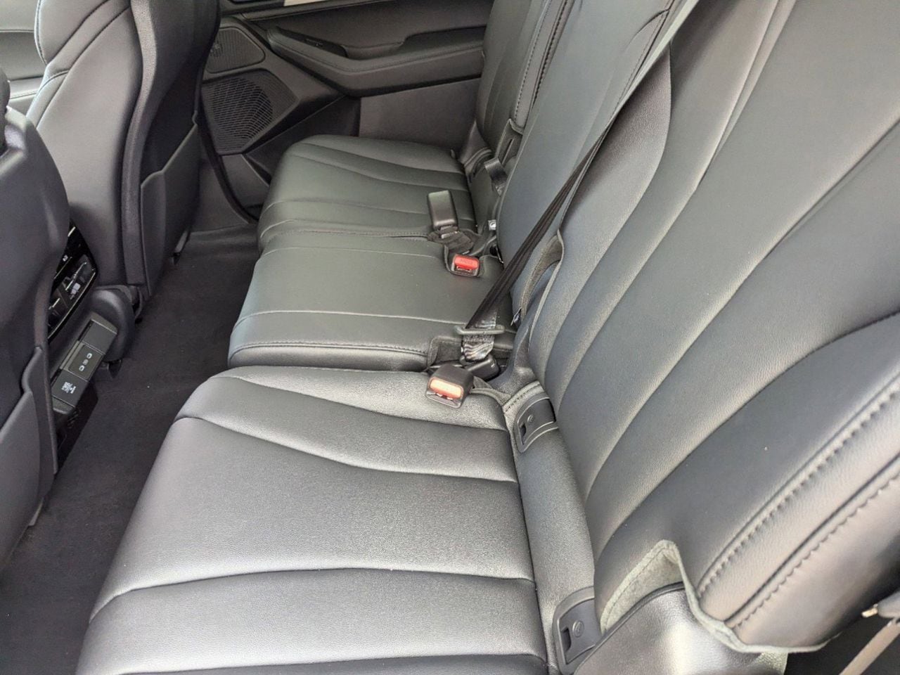 New 2026 Majestic Black Pearl Acura SH-AWD image 24