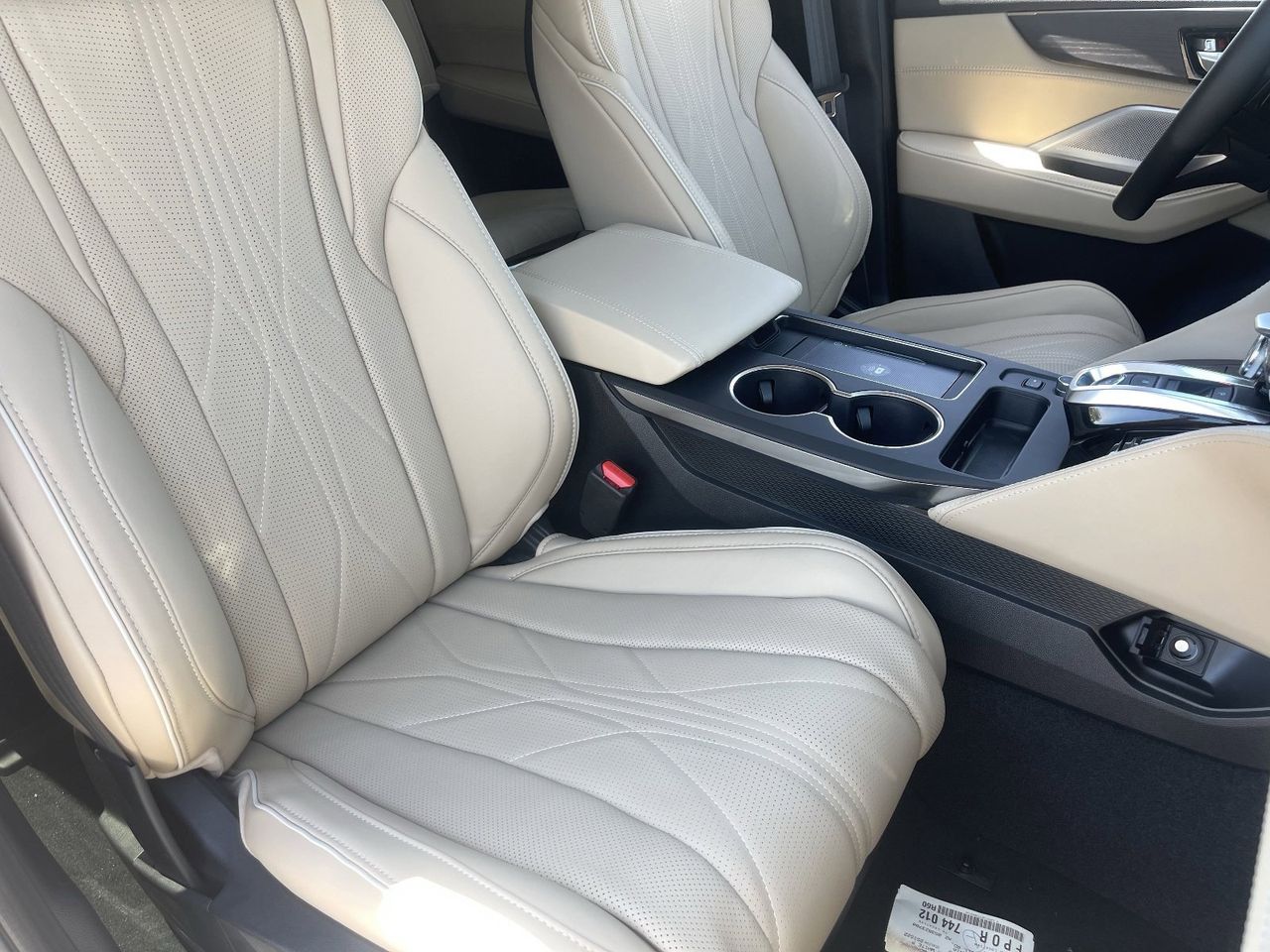New 2026 Platinum White Pearl Acura SH-AWD Advance Package image 12
