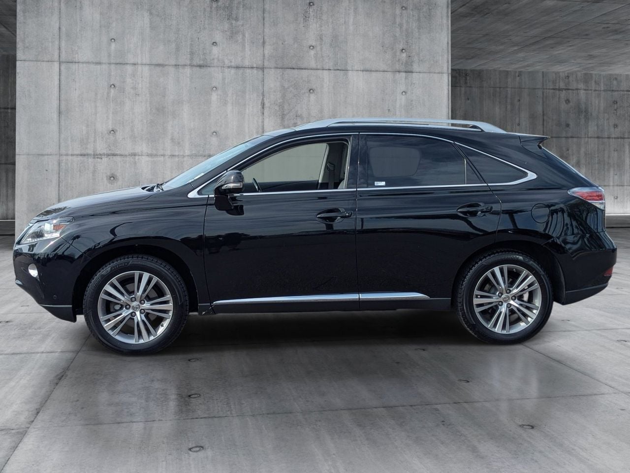 Used 2015 Obsidian Lexus 350 image 2