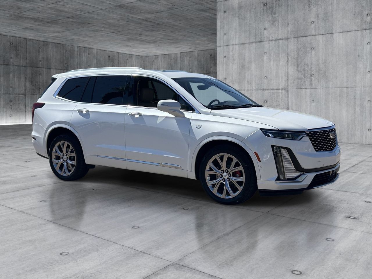 Used 2021 Crystal White Tricoat CADILLAC Premium Luxury image 7