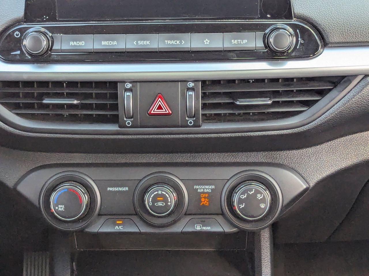 Used 2024 Gravity Gray Kia LXS image 19