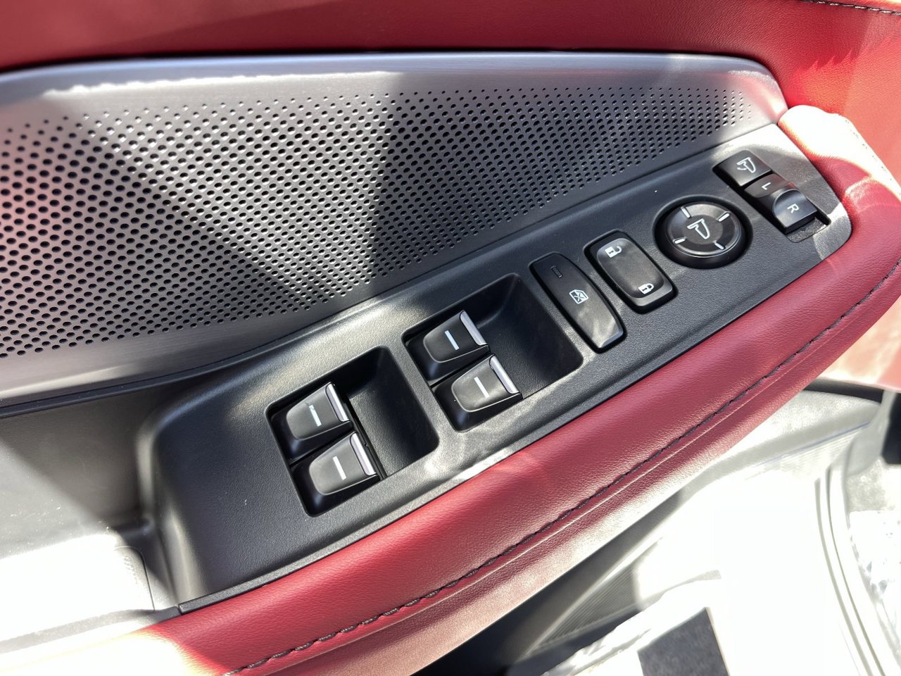 New 2026 Platinum White Pearl Acura SH-AWD A-Spec Advance Package image 24