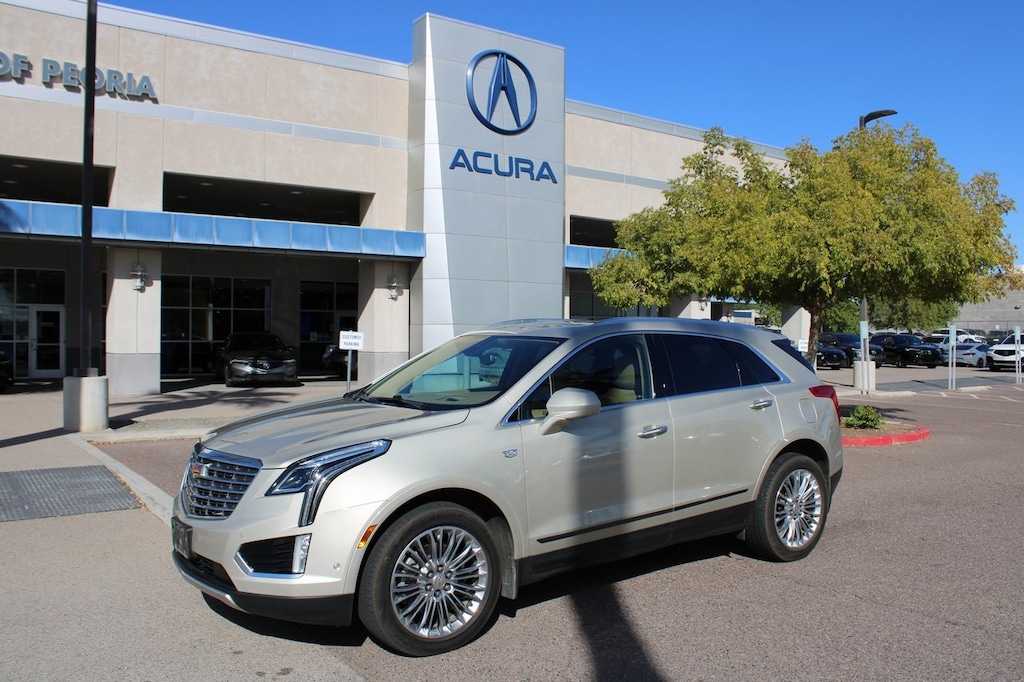 Used 2017 CADILLAC XT5 Platinum SUV