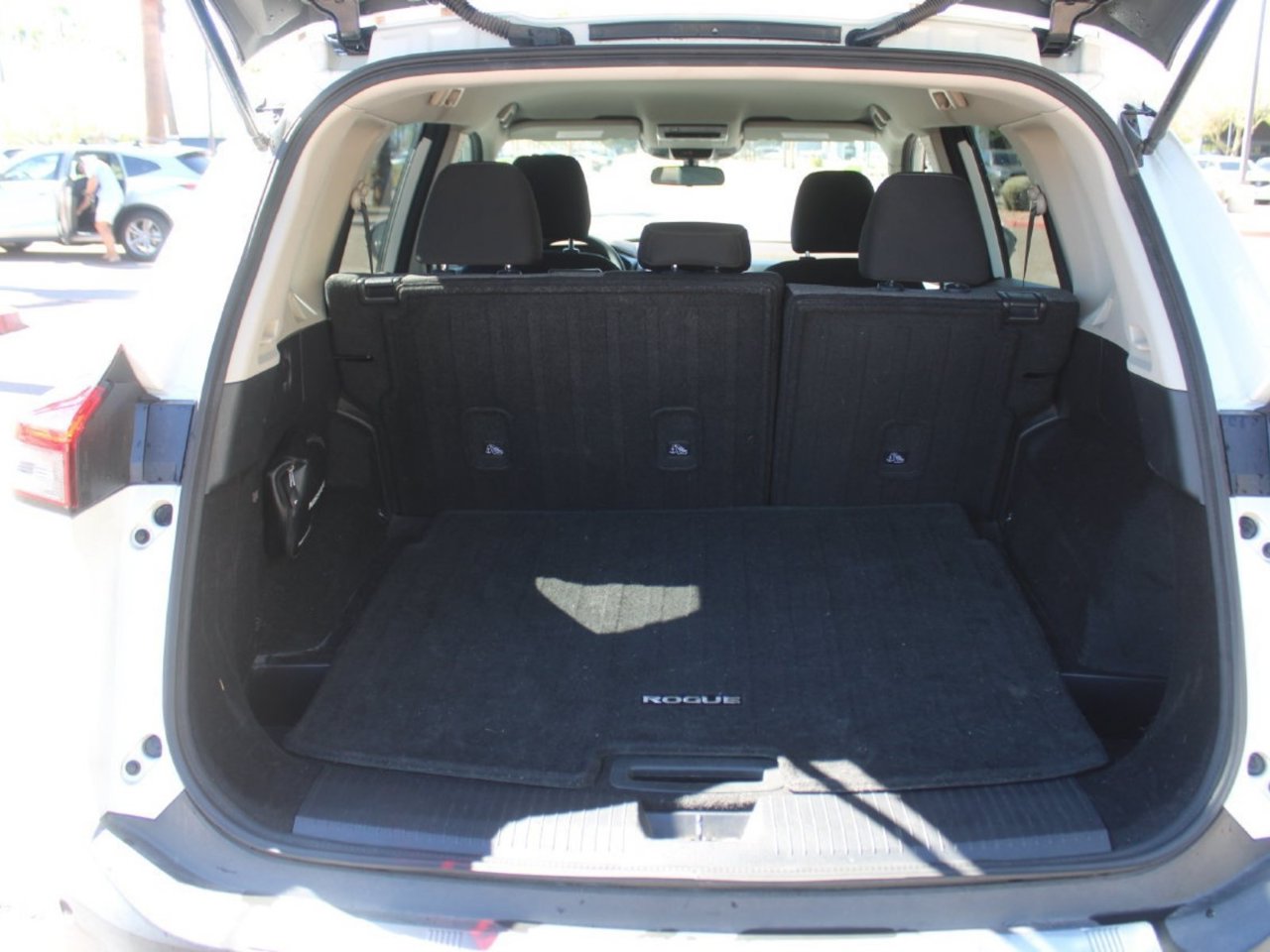 Used 2021 Nissan Rogue SV SUV