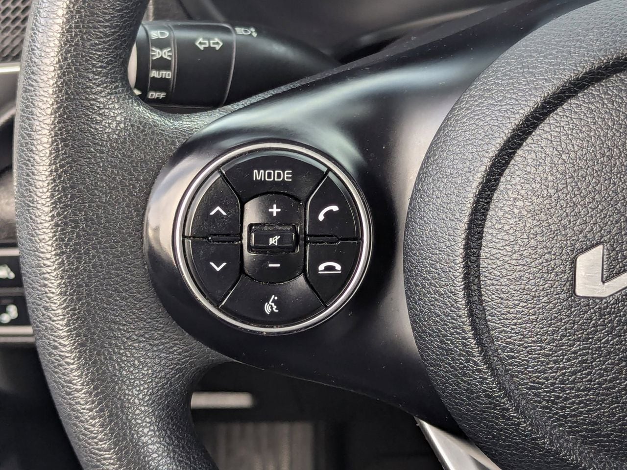 Used 2022 Gravity Gray Kia LX image 23