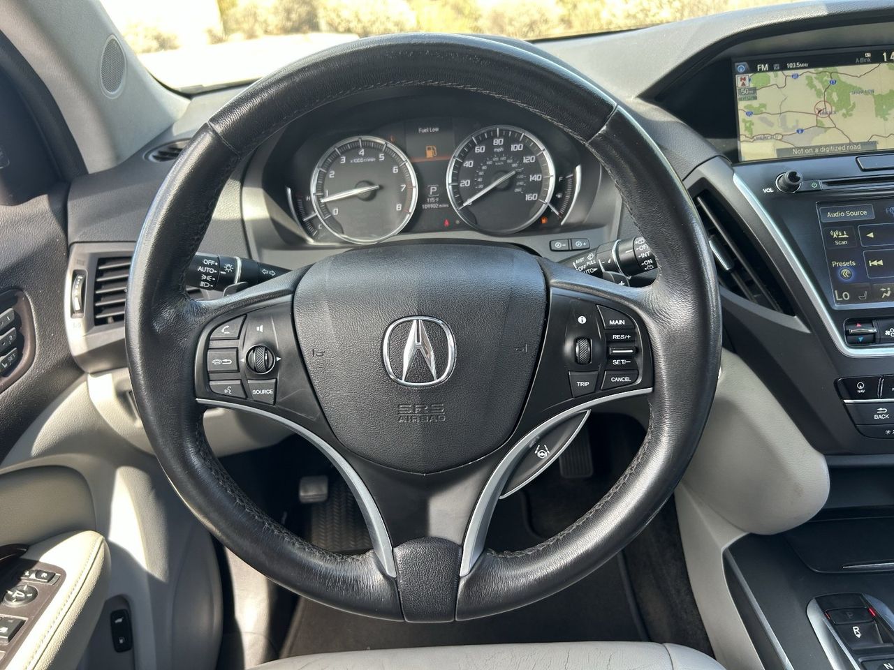 Used 2016 Graphite Luster Metallic Acura 3.5L w/Technology Package image 26