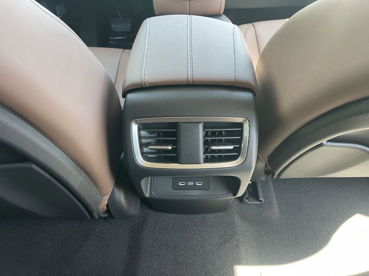 New 2026 Liquid Carbon Metallic Acura Technology Package image 17