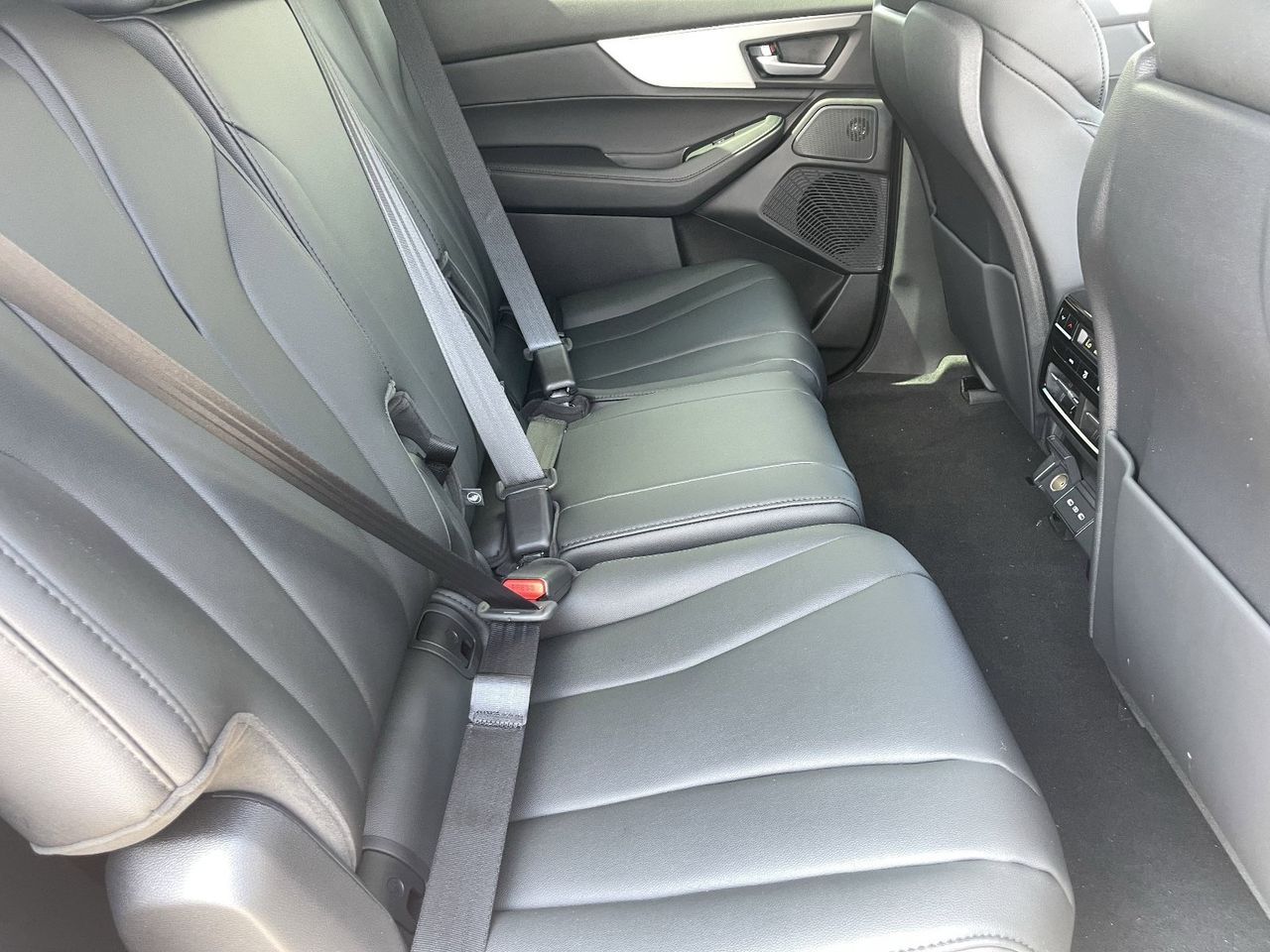 New 2026 Solar Silver Metallic Acura FWD image 16