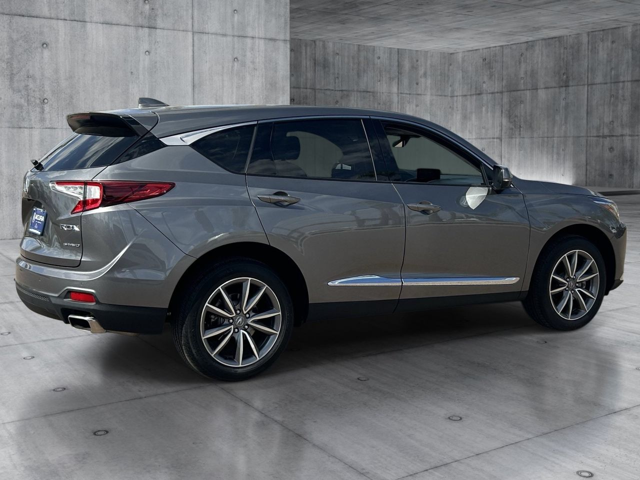 Used 2024 Liquid Carbon Metallic Acura Technology Package SH-AWD image 5