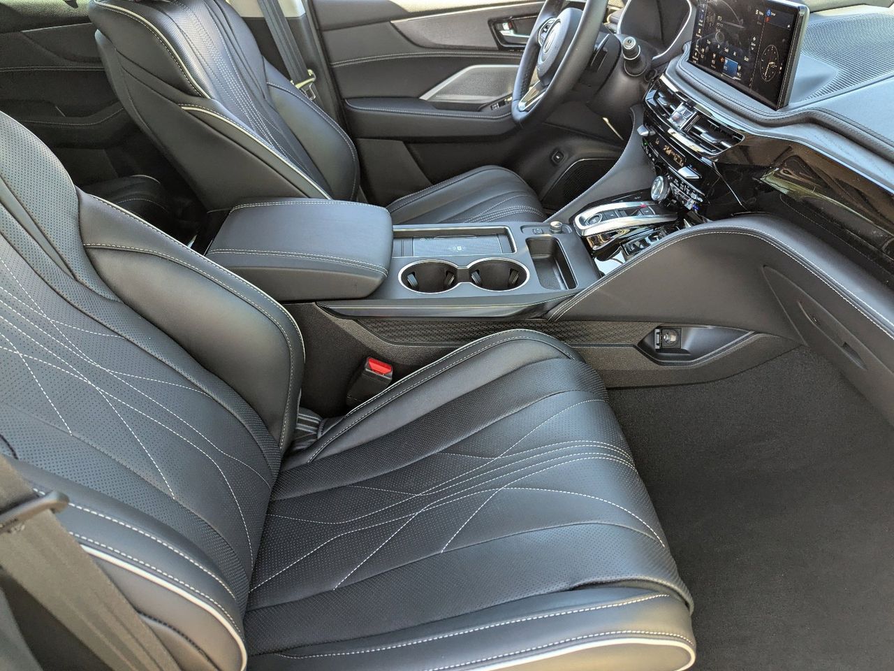 New 2026 Platinum White Pearl Acura SH-AWD Advance Package image 13