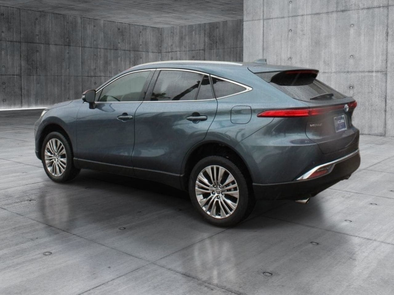 Used 2022 Coastal Gray Toyota Limited image 3