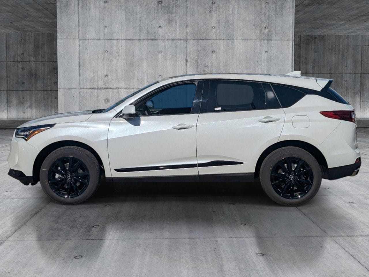 New 2026 Platinum White Pearl Acura SH-AWD image 3