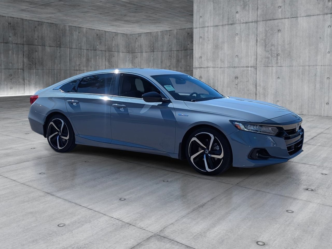 Used 2022 Sonic Gray Pearl Honda Sport image 7