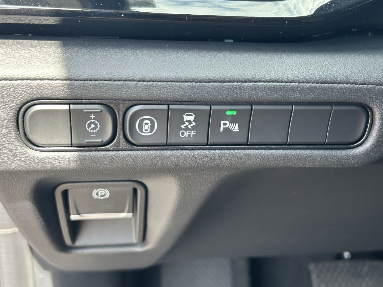 New 2026 Solar Silver Metallic Acura SH-AWD Technology Package image 33