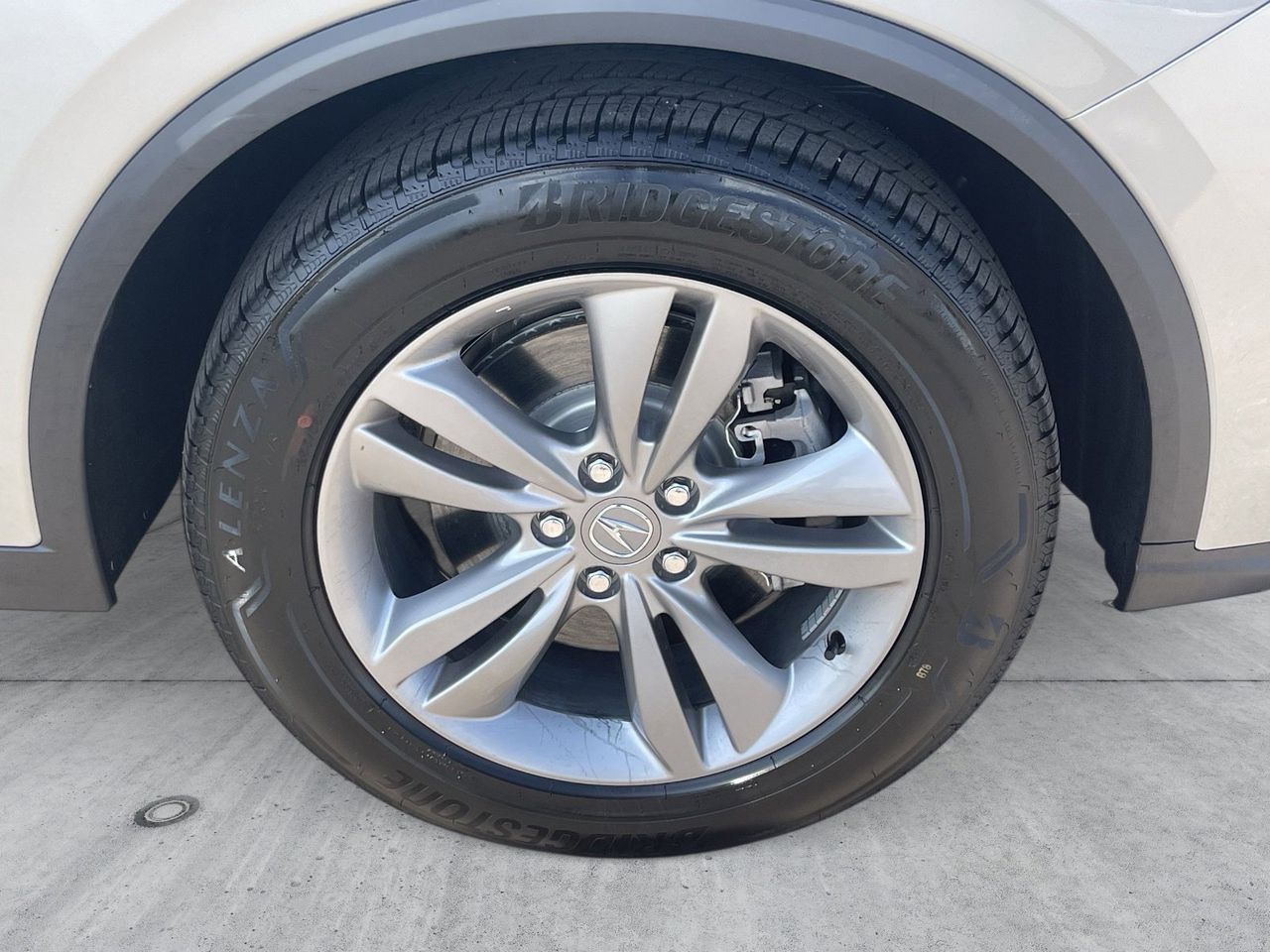 New 2026 Solar Silver Metallic Acura FWD image 11