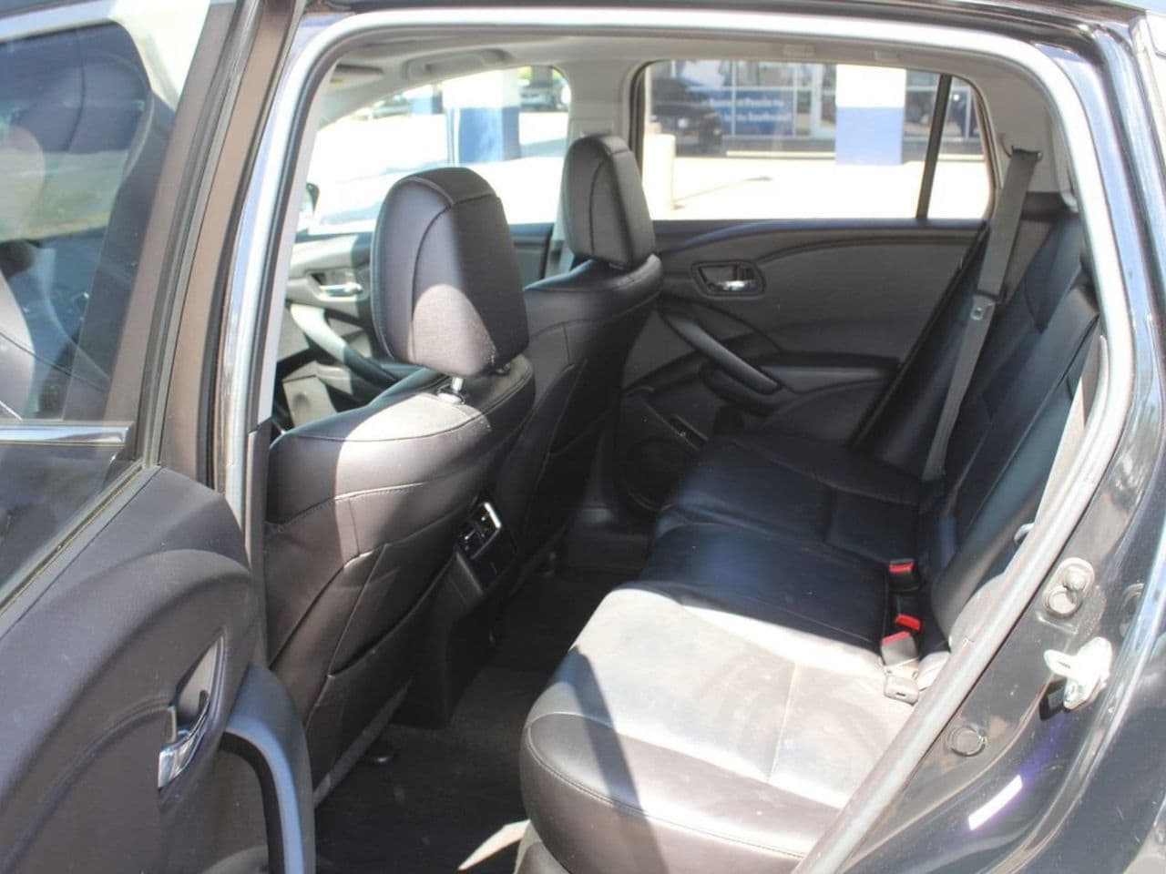 Used 2018 Crystal Black Pearl Acura Technology Package image 13