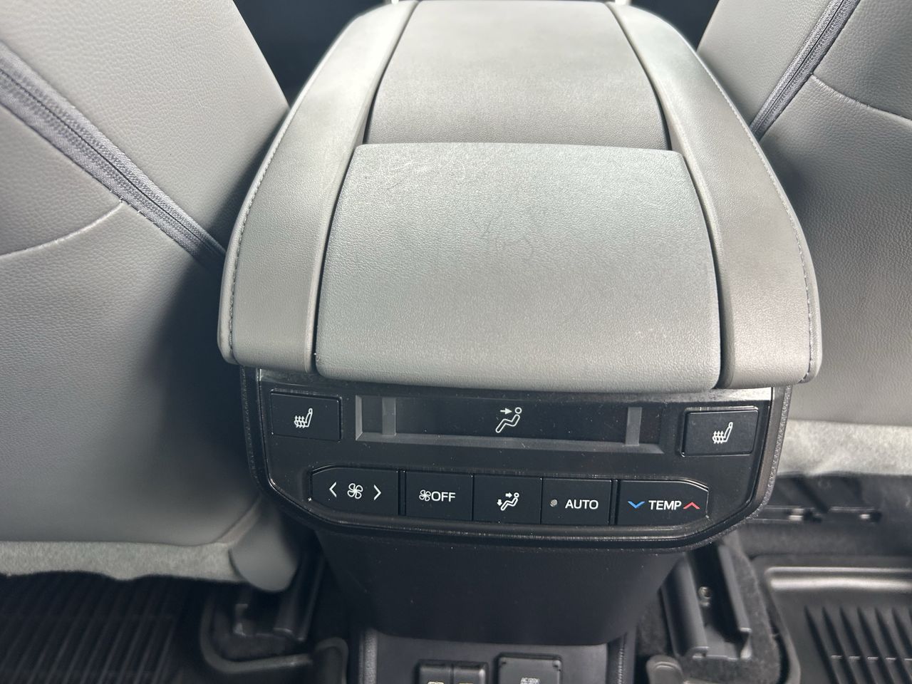 Used 2023 Magnetic Gray Metallic Toyota Platinum image 17