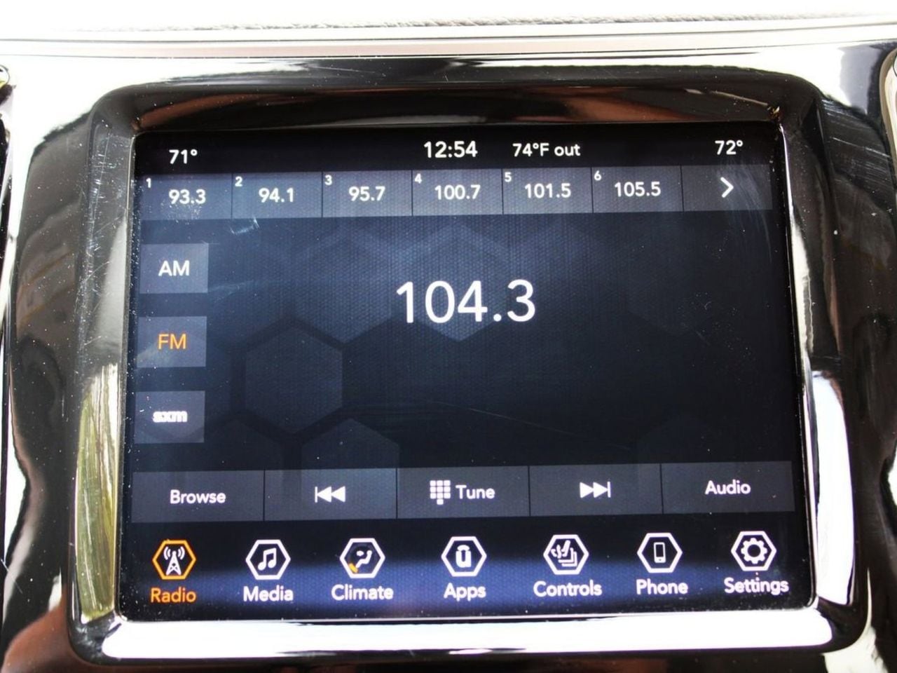 Used 2020 Bright White Clearcoat Jeep Limited image 16