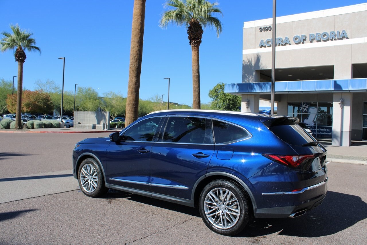 2023 Acura MDX Advance SH-AWD photo 2