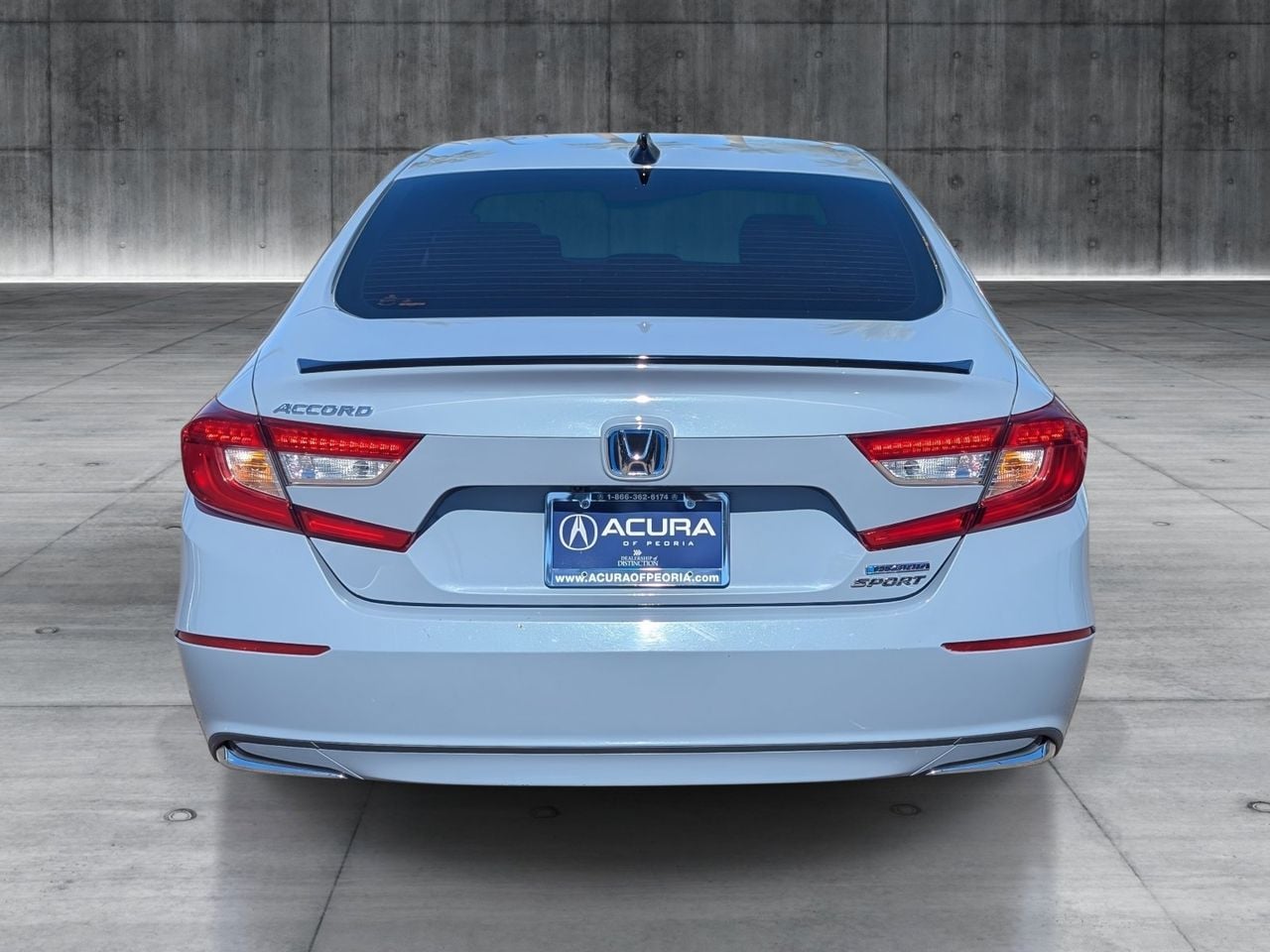 Used 2022 Sonic Gray Pearl Honda Sport image 4