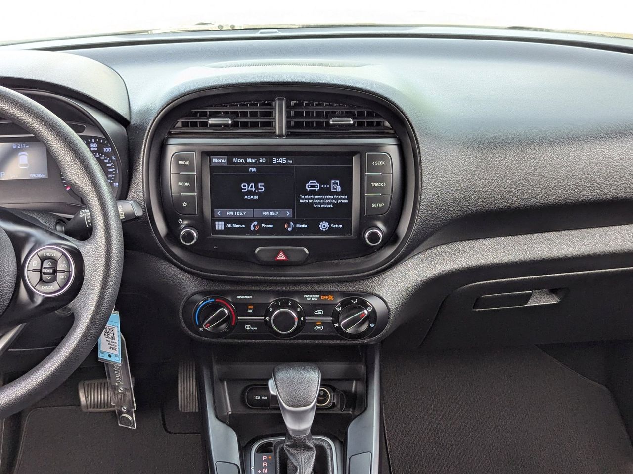 Used 2022 Gravity Gray Kia LX image 17