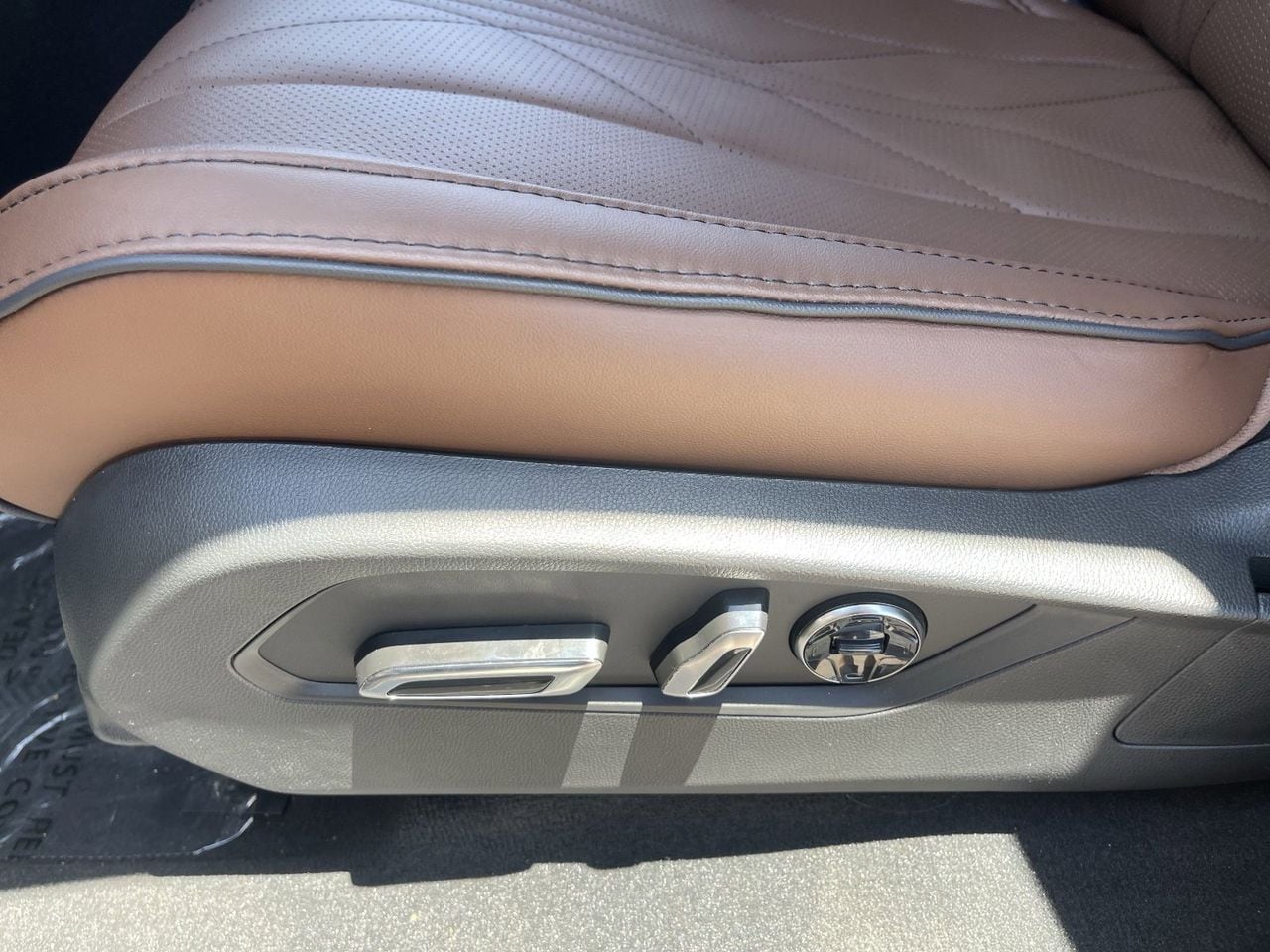 New 2026 Liquid Carbon Metallic Acura SH-AWD Advance Package image 24
