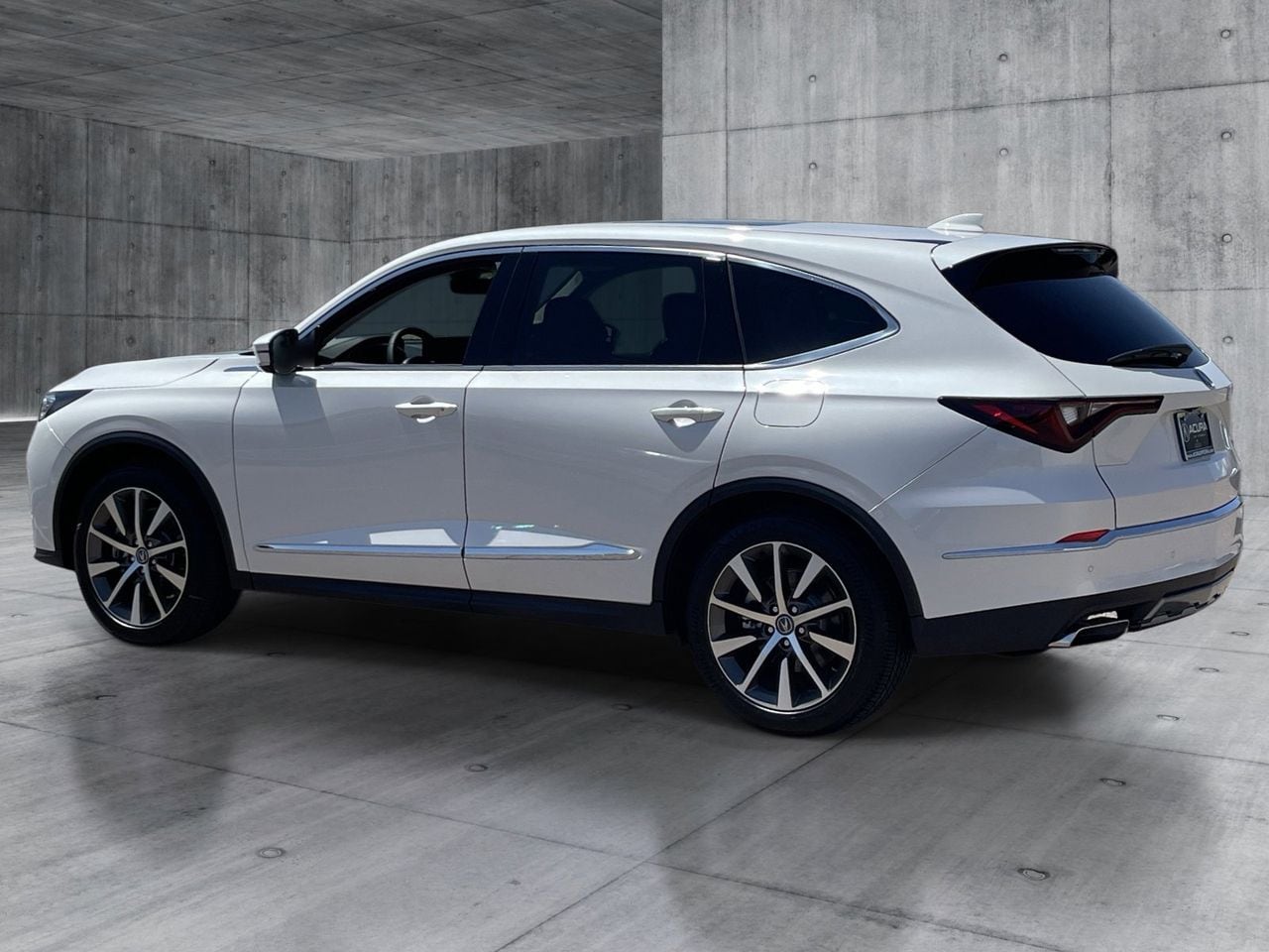 New 2026 Platinum White Pearl Acura FWD Technology Package image 4