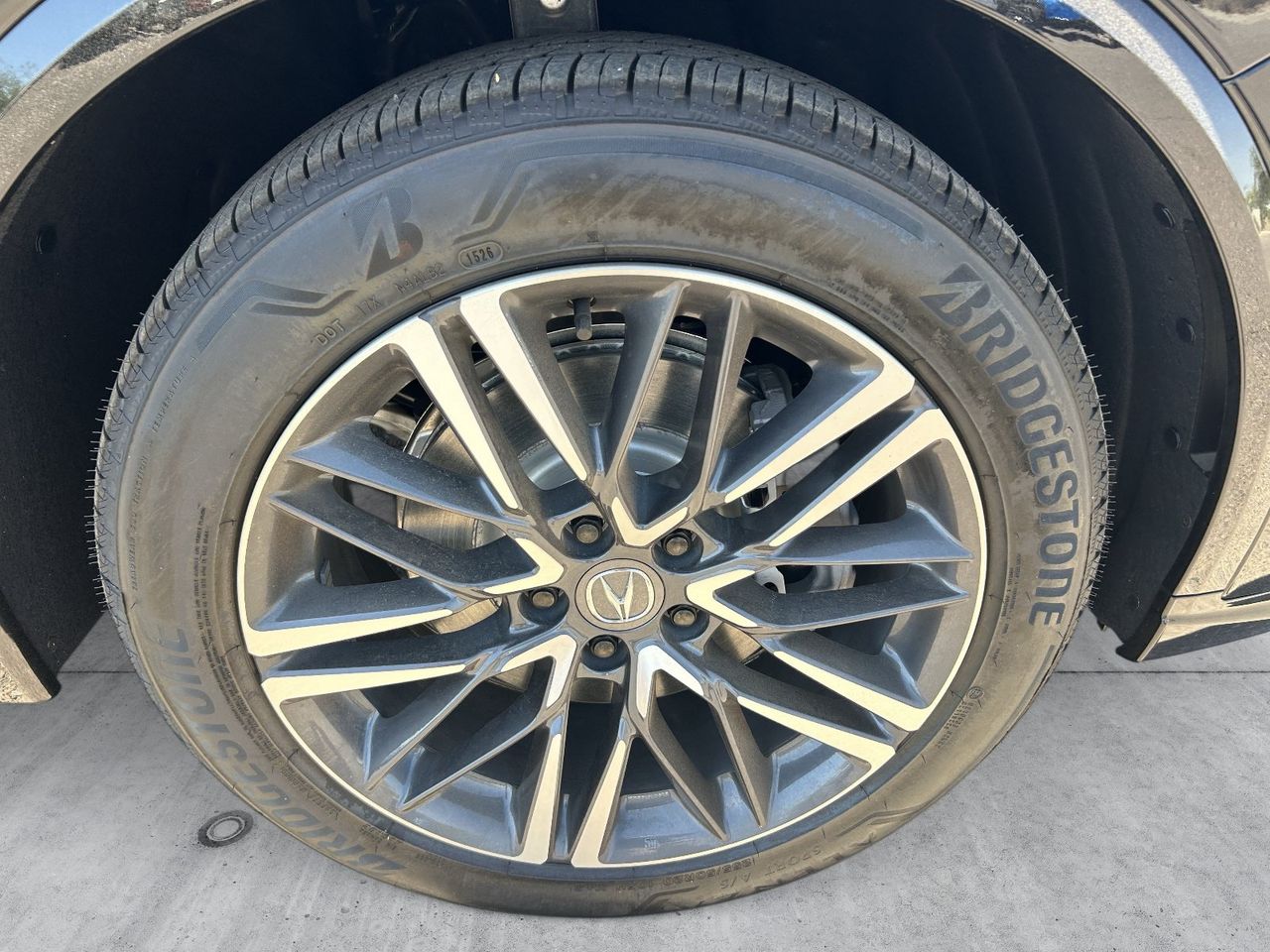 New 2026 Majestic Black Pearl Acura SH-AWD Advance Package image 9