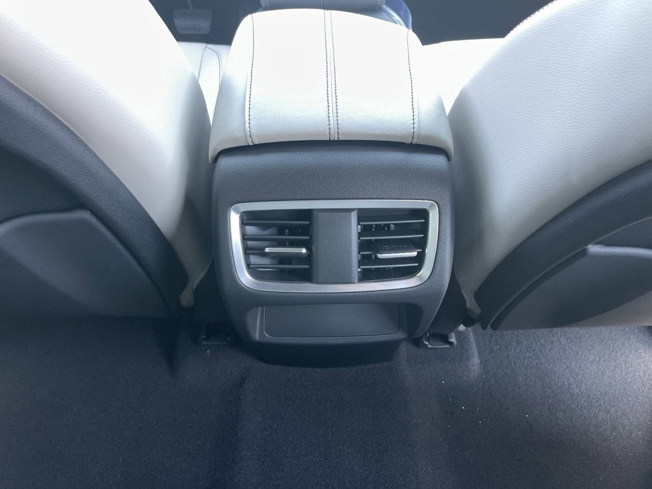 New 2026 Platinum White Pearl Acura SH-AWD image 16