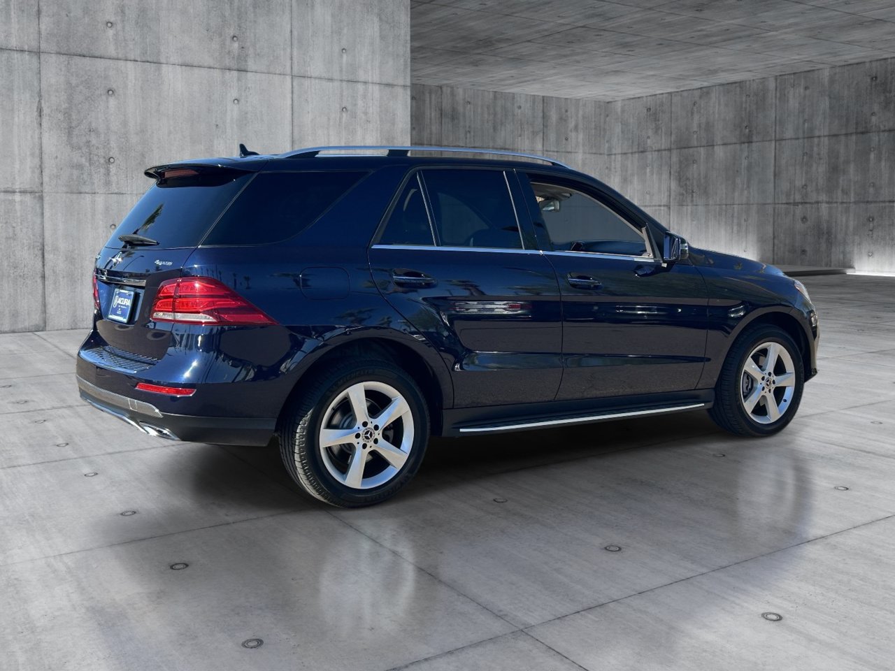 Used 2018 Lunar Blue Metallic Mercedes-Benz GLE 350 4maticÂ® image 5