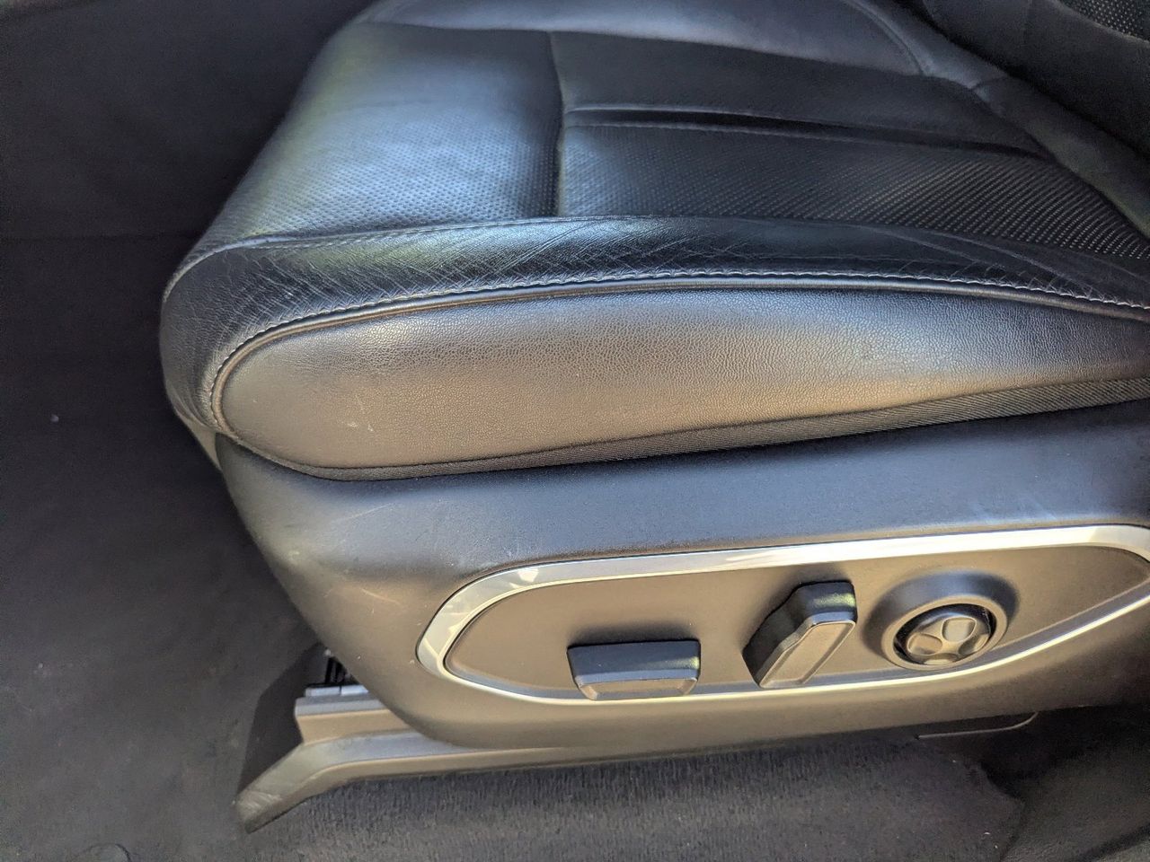 Used 2023 Silver Zynith Jeep Series II image 29