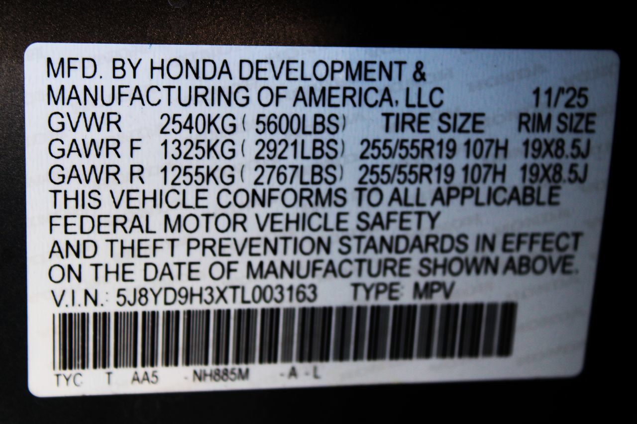 Certified Used 2026 Liquid Carbon Metallic Acura Premium image 41