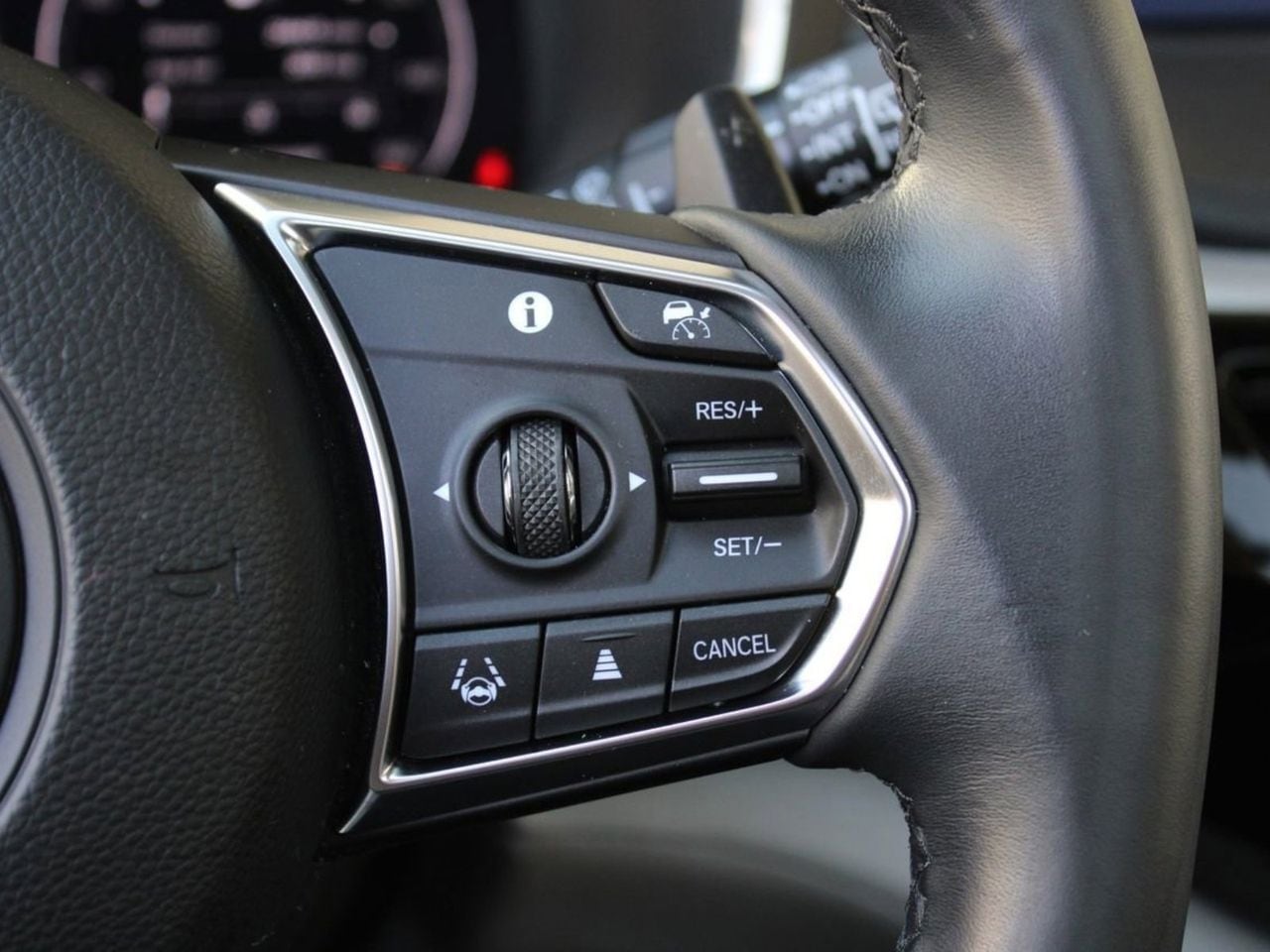 Used 2023 Fathom Blue Pearl Acura Technology image 34