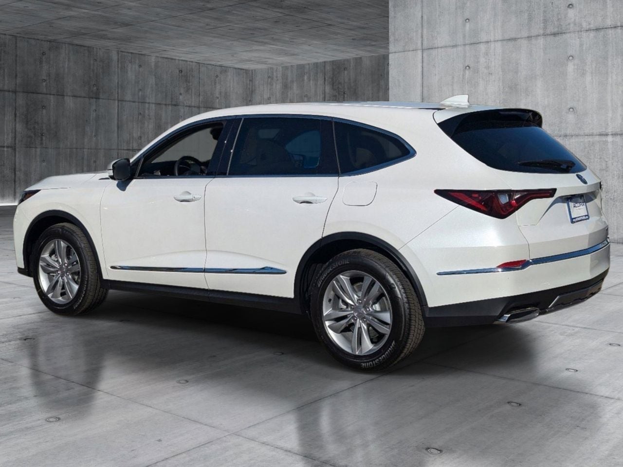 New 2026 Platinum White Pearl Acura SH-AWD image 4