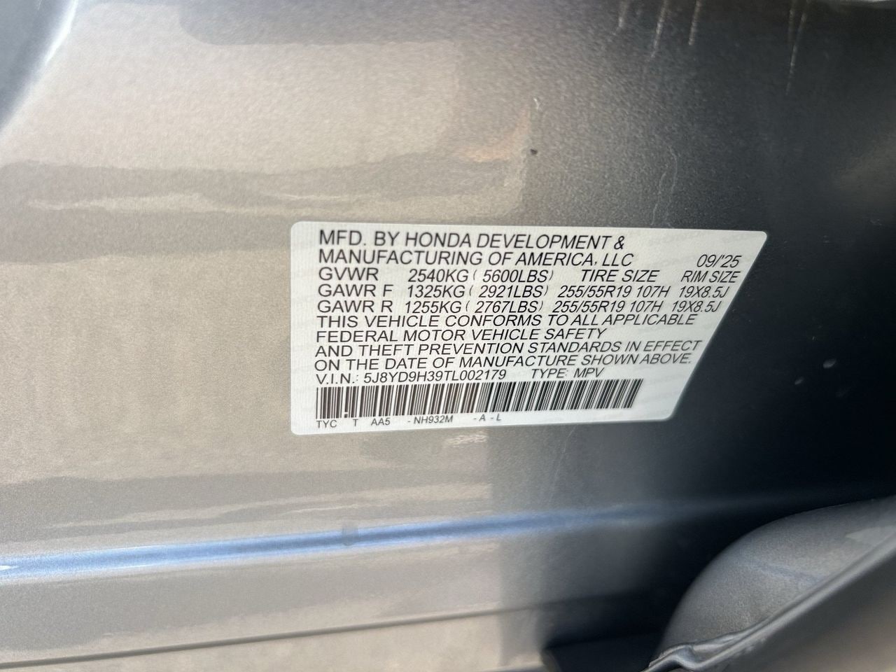 Certified Used 2026 Solar Silver Metallic Acura Premium image 33