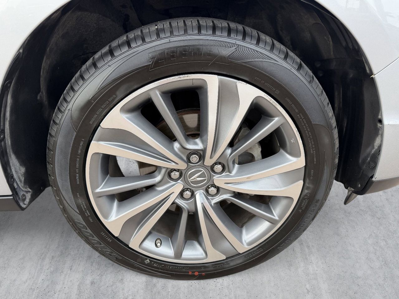 Used 2017 Lunar Silver Metallic Acura 3.5L w/Technology Package image 9