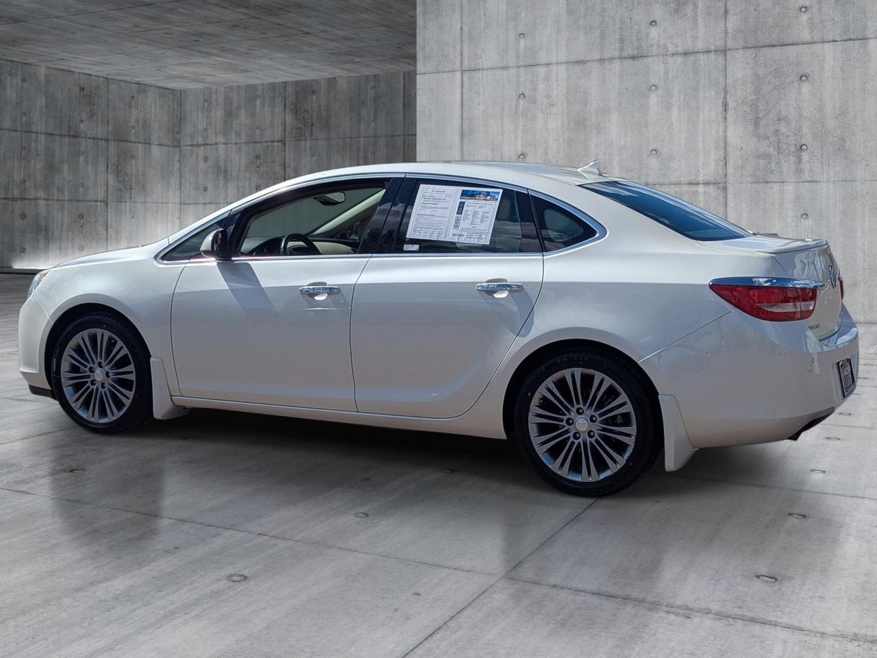 Used 2014 White Diamond Tricoat Buick Premium Group image 3
