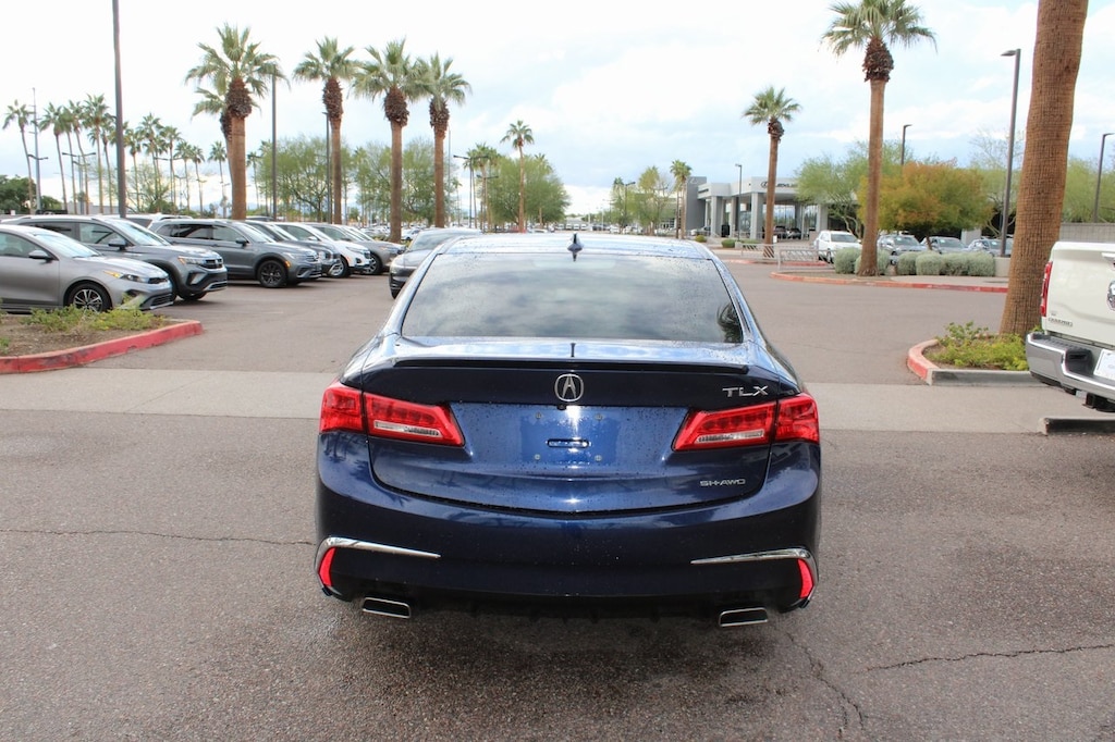 Used 2018 Acura TLX 3.5L V6 SH-AWD w/Advance Package Sedan
