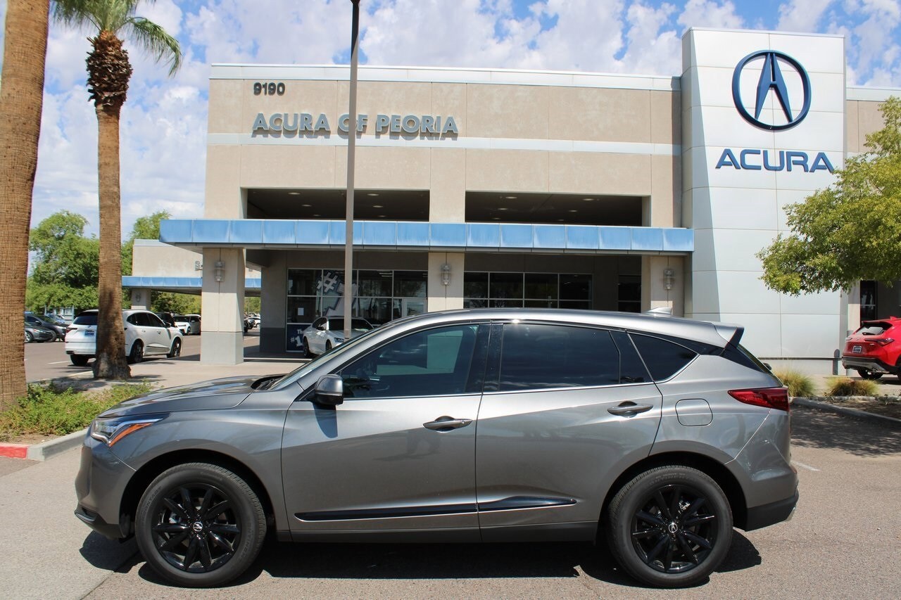 2025 Acura RDX photo 2