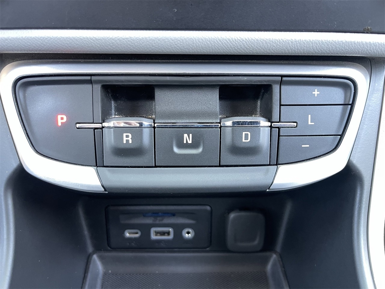 Image 26 of 2024 GMC Terrain
