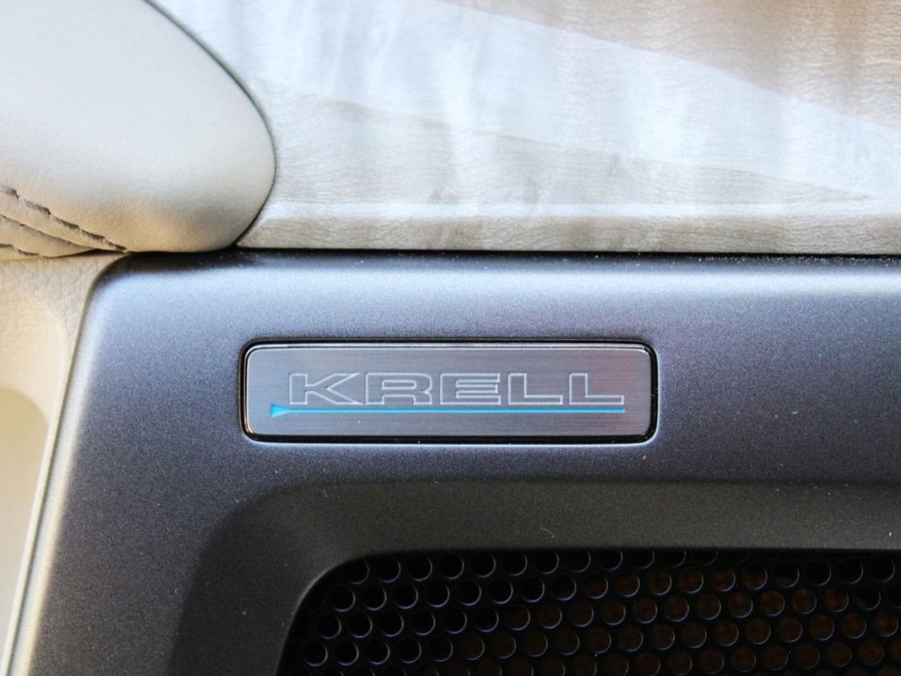 Used 2020 Platinum White Pearl Acura Advance Package SH-AWD image 14